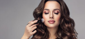 10 Tips Makeup ala Penata Rias Profesional untuk Wajah Flawless