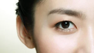 cara-rias-mata-monolid-dan-hooded-eyes-agar-lebih-hidup