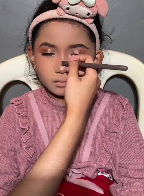 tips-makeup-aman-untuk-anak